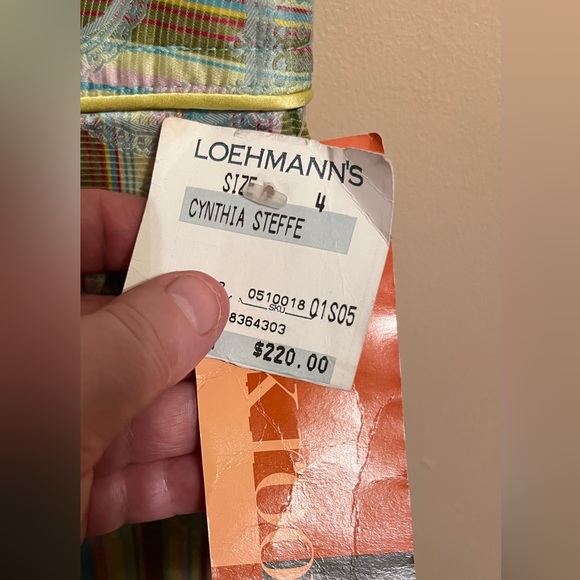 Cynthia, Cynthia Steffe vintage paisley & striped pants size 4, retail $220 - Picture 15 of 17